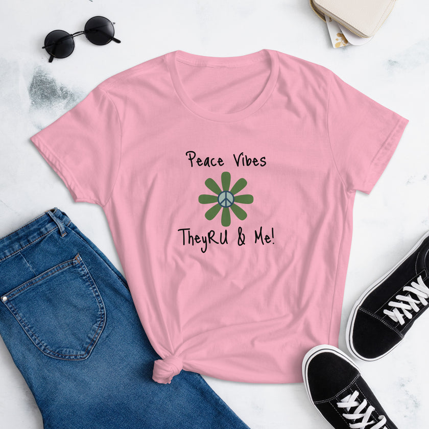 Peace Vibes Graphic Women's short sleeve t-shirt