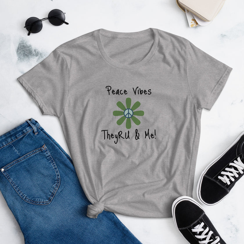Peace Vibes Graphic Women's short sleeve t-shirt